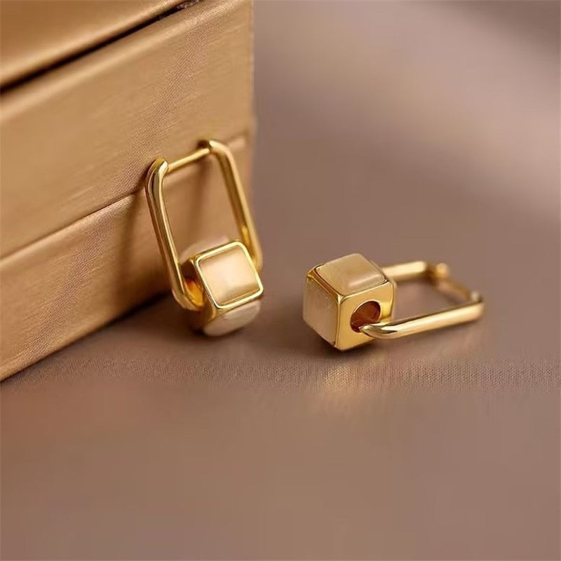 2025 Korean New Simple Temperament Circle Pearl Earrings Fashion Small Versatile Earrings  Jewelry